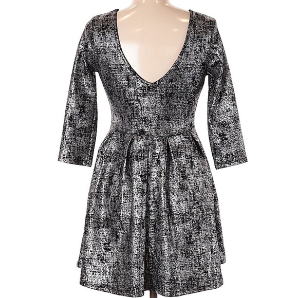 Cocktail Dress - Picture 2 of 4